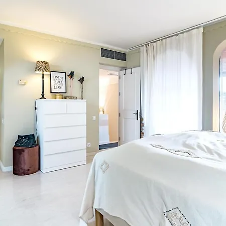 Apartment Fully Renovated Unique 3 Bedroom Penthouse In Cartuja Del Golf Close To San Pedro