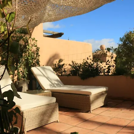 Fully Renovated Unique 3 Bedroom Penthouse In Cartuja Del Golf Close To San Pedro * Estepona